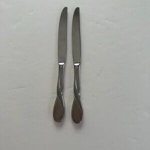 Oneida Aquarius Stainless Steel Dinner Knives Set Of 2